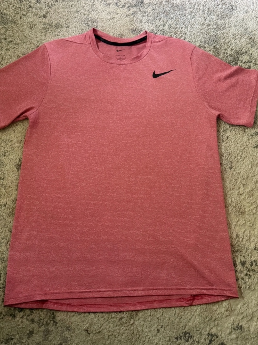 Nike Heathered red Short Sleeve Performance Tee